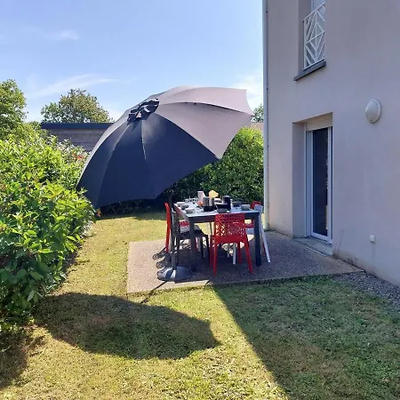 Maison 8 Pers A 15min A Pied De La Avec Jardin Дом отдыха *