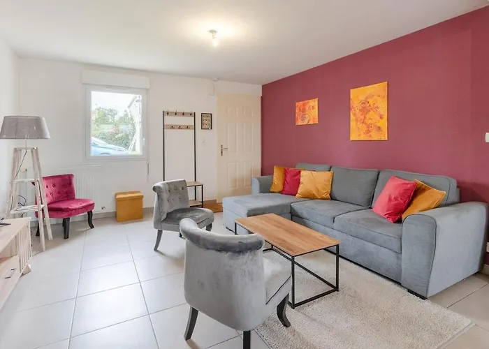 Maison 8 Pers A 15min A Pied De La Avec Jardin Порник