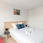 Maison 8 Pers A 15min A Pied De La Avec Jardin בית נופש *