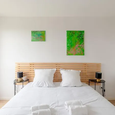 別荘 Maison 8 Pers A 15min A Pied De La Avec Jardin