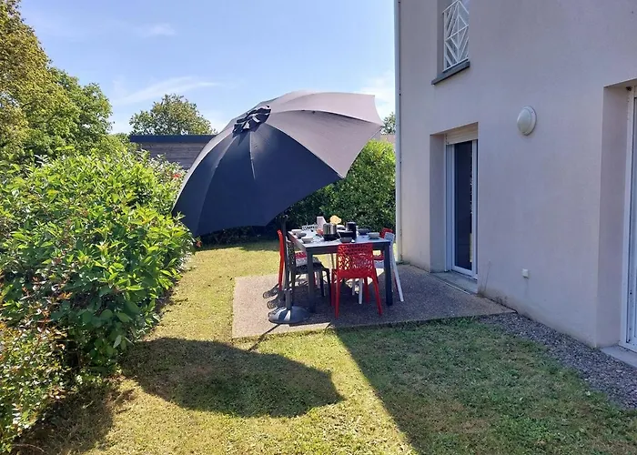 Maison 8 Pers A 15min A Pied De La Avec Jardin 別荘 *